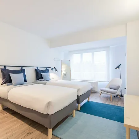 Maruxa Apartment *